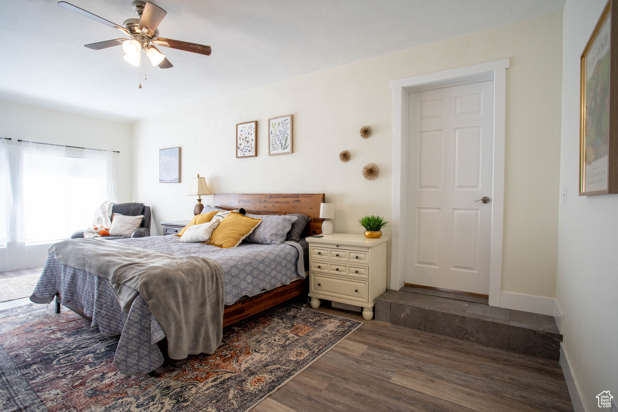 EPHRAIM - Residential