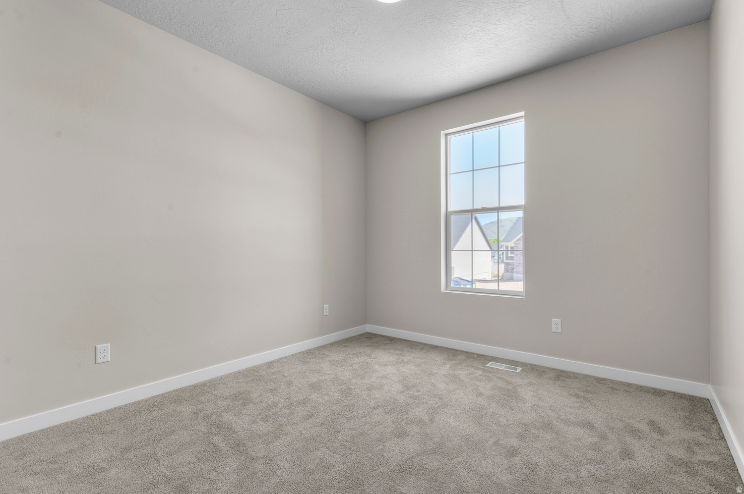 HIDDEN OAKS COLLECTION 606 - Residential