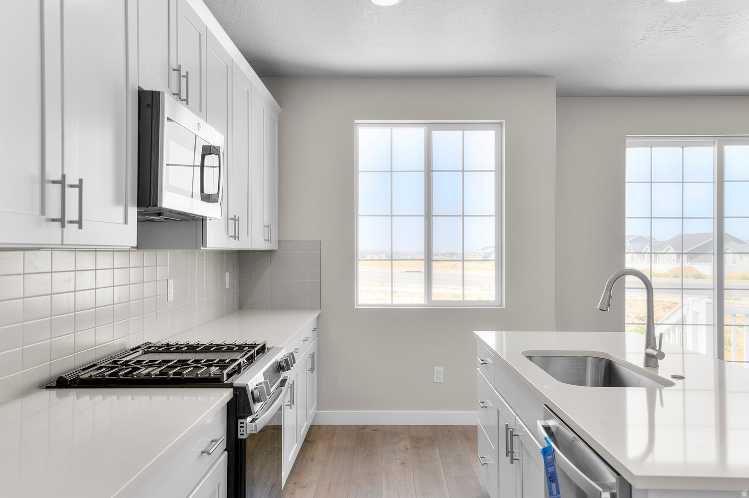 HIDDEN OAKS COLLECTION 606 - Residential