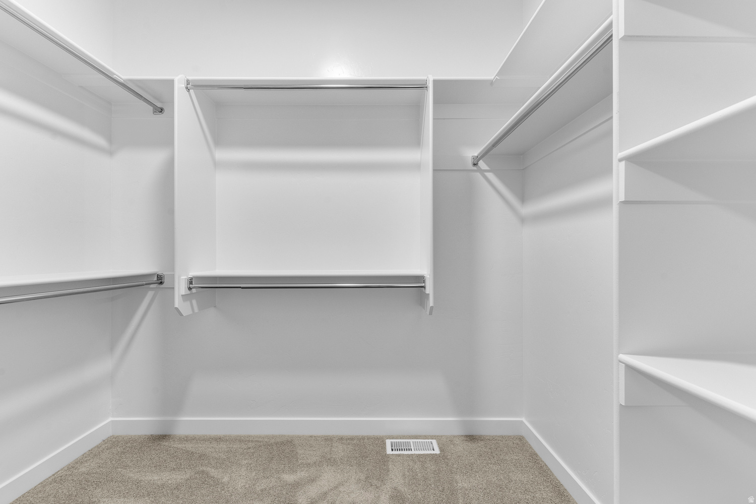 HIDDEN OAKS COLLECTION 606 - Residential