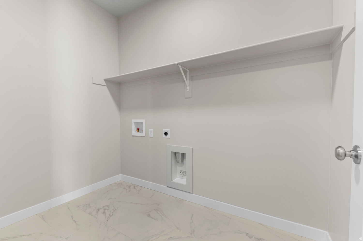 HIDDEN OAKS COLLECTION 606 - Residential