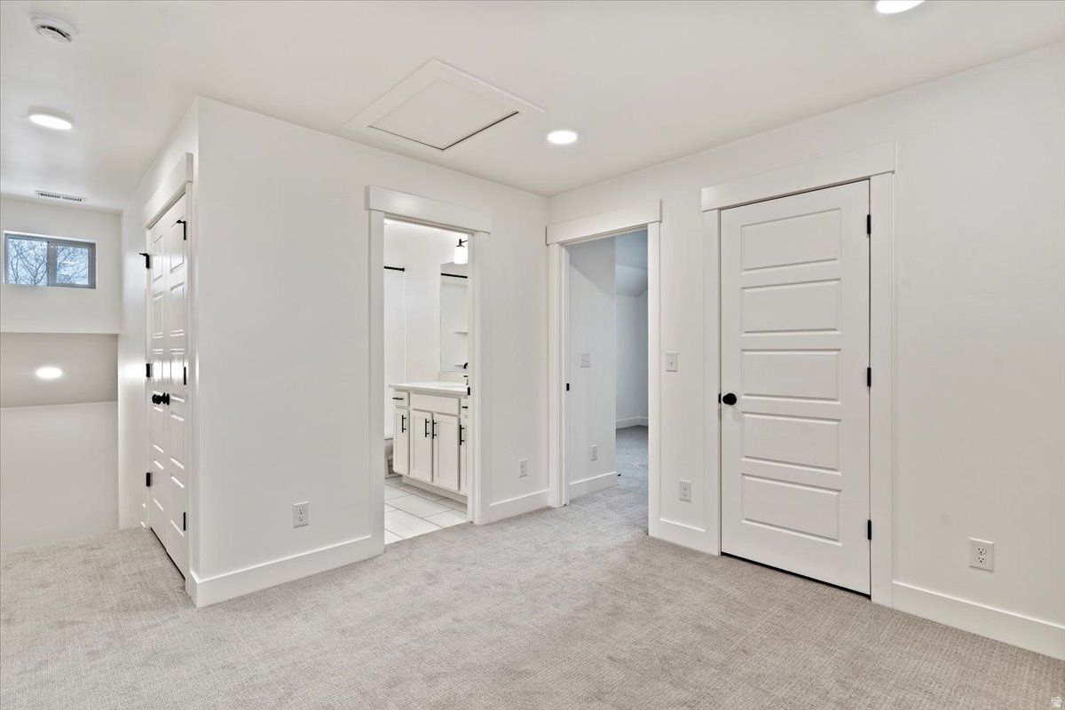 SYCAMORE COVE - Residential