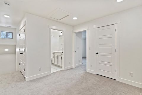 Tiny photo for 866 CAHOON CIR, Ogden, UT 84401 (MLS # 2125486)