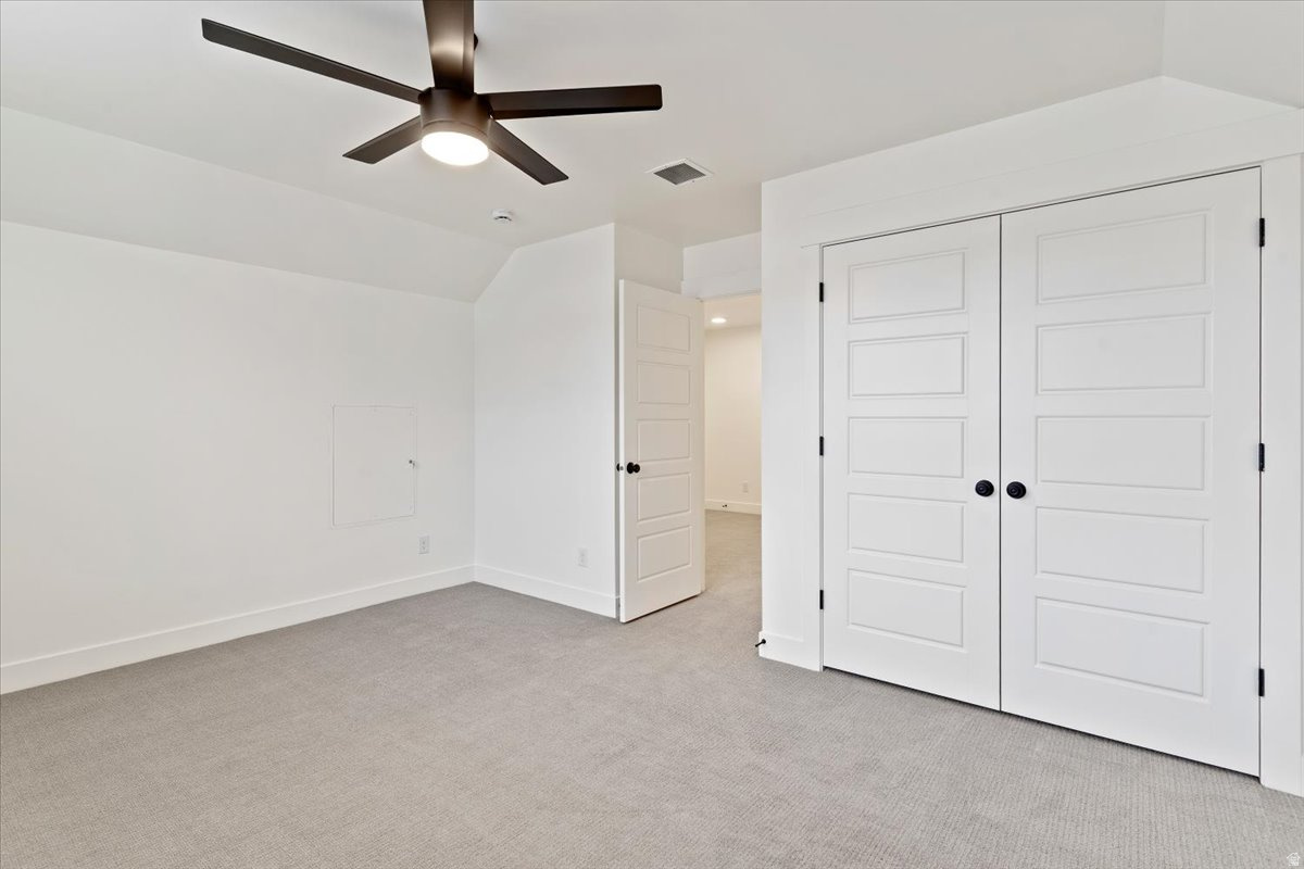 SYCAMORE COVE - Residential