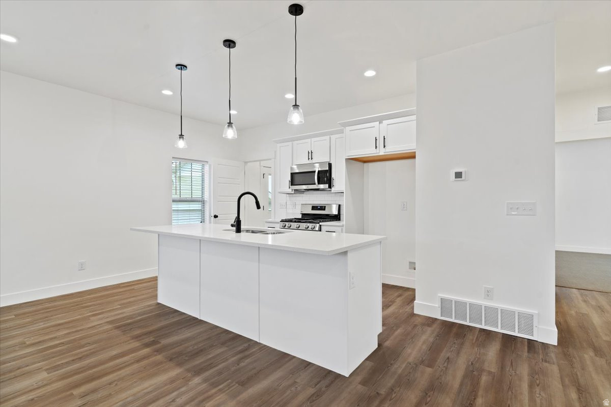 SYCAMORE COVE - Residential