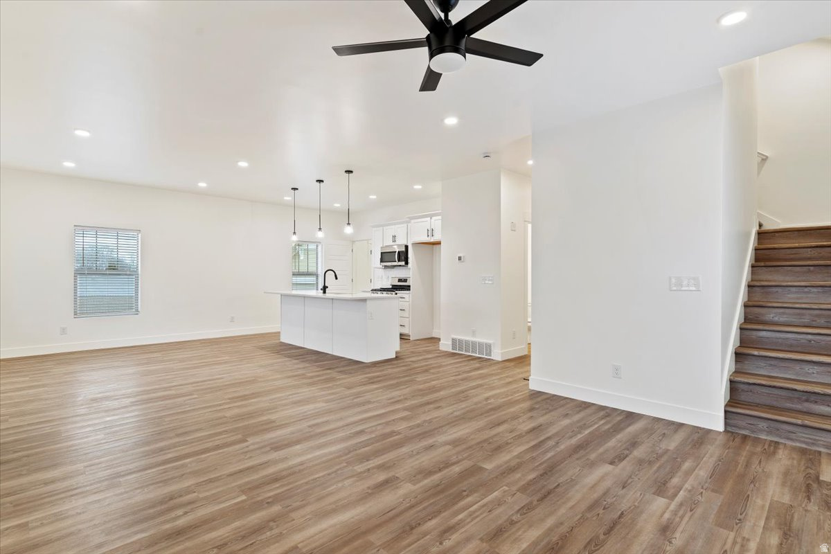 SYCAMORE COVE - Residential