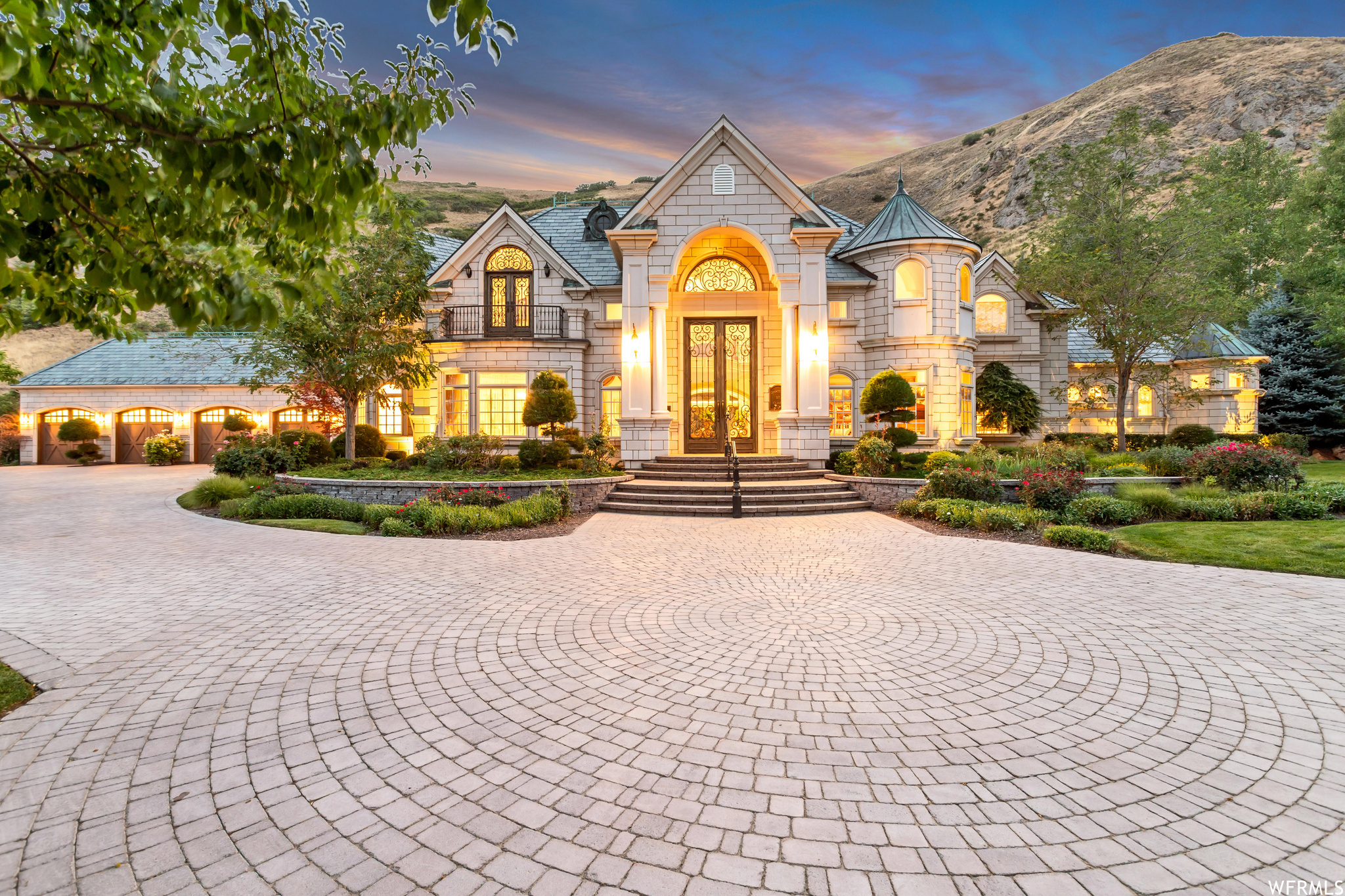 NORTH COVE ESTATES - Residential