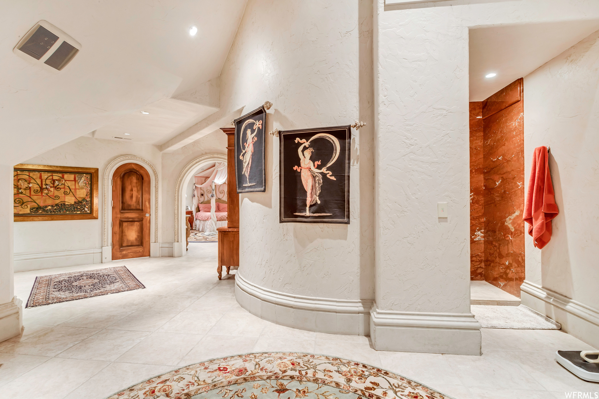 NORTH COVE ESTATES - Residential