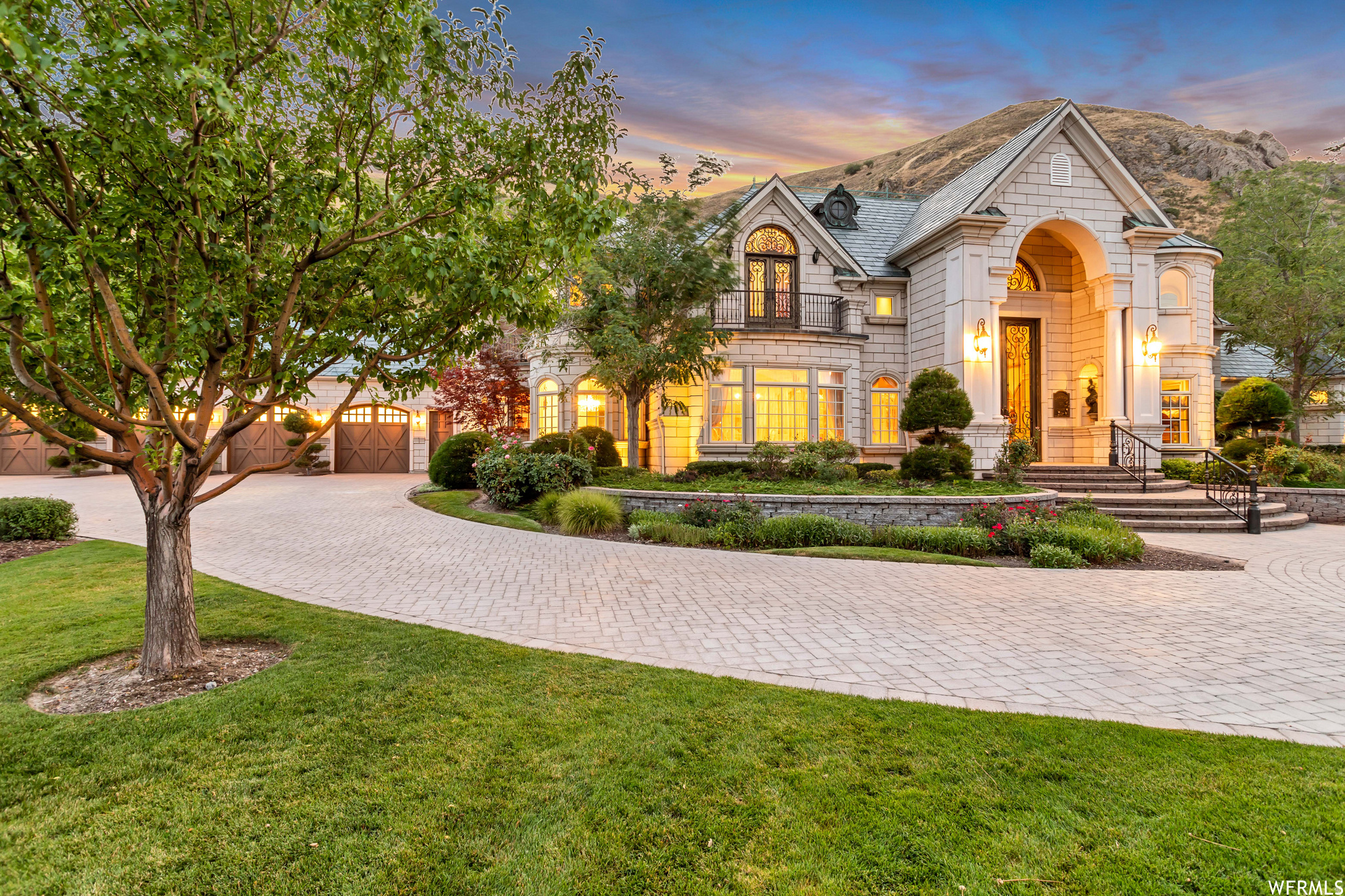 NORTH COVE ESTATES - Residential