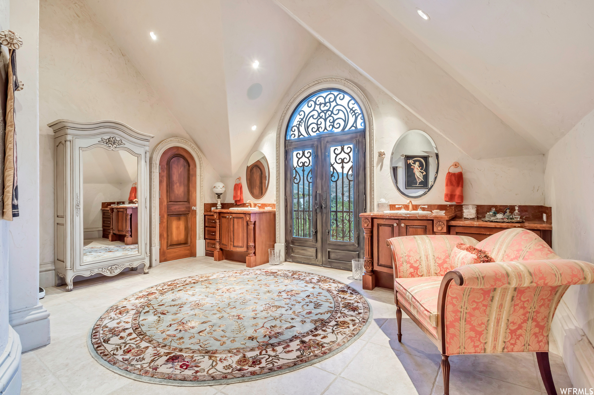 NORTH COVE ESTATES - Residential