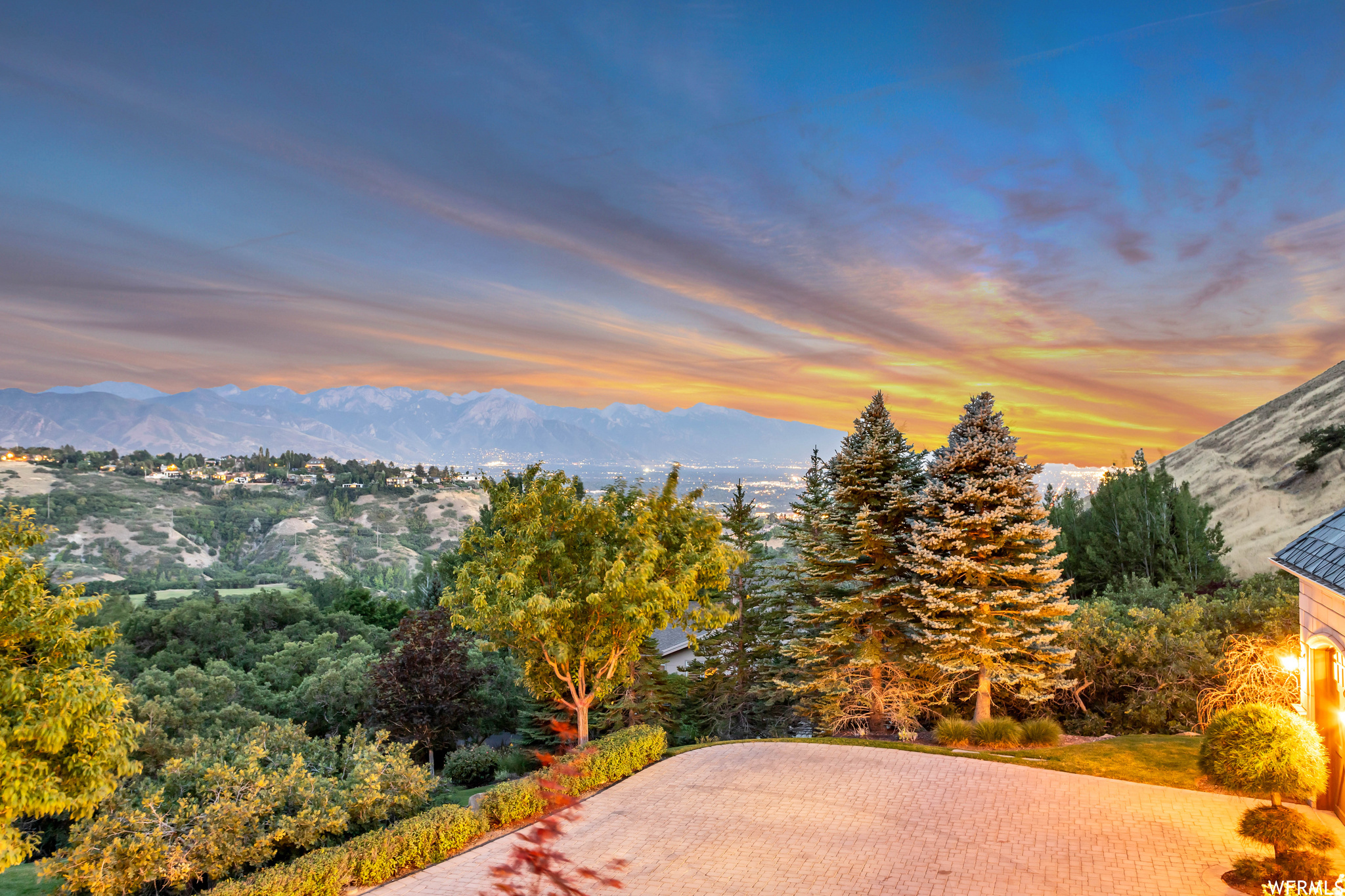 NORTH COVE ESTATES - Residential