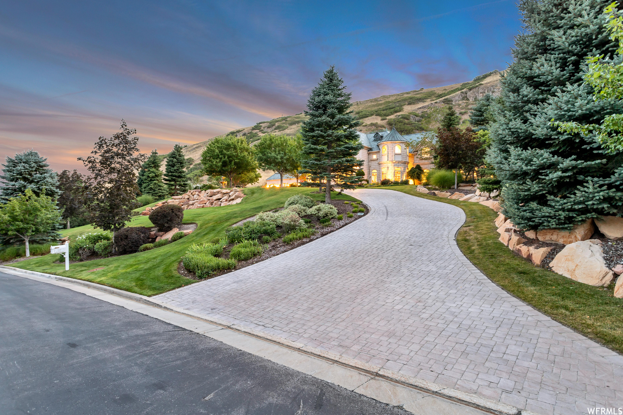 NORTH COVE ESTATES - Residential