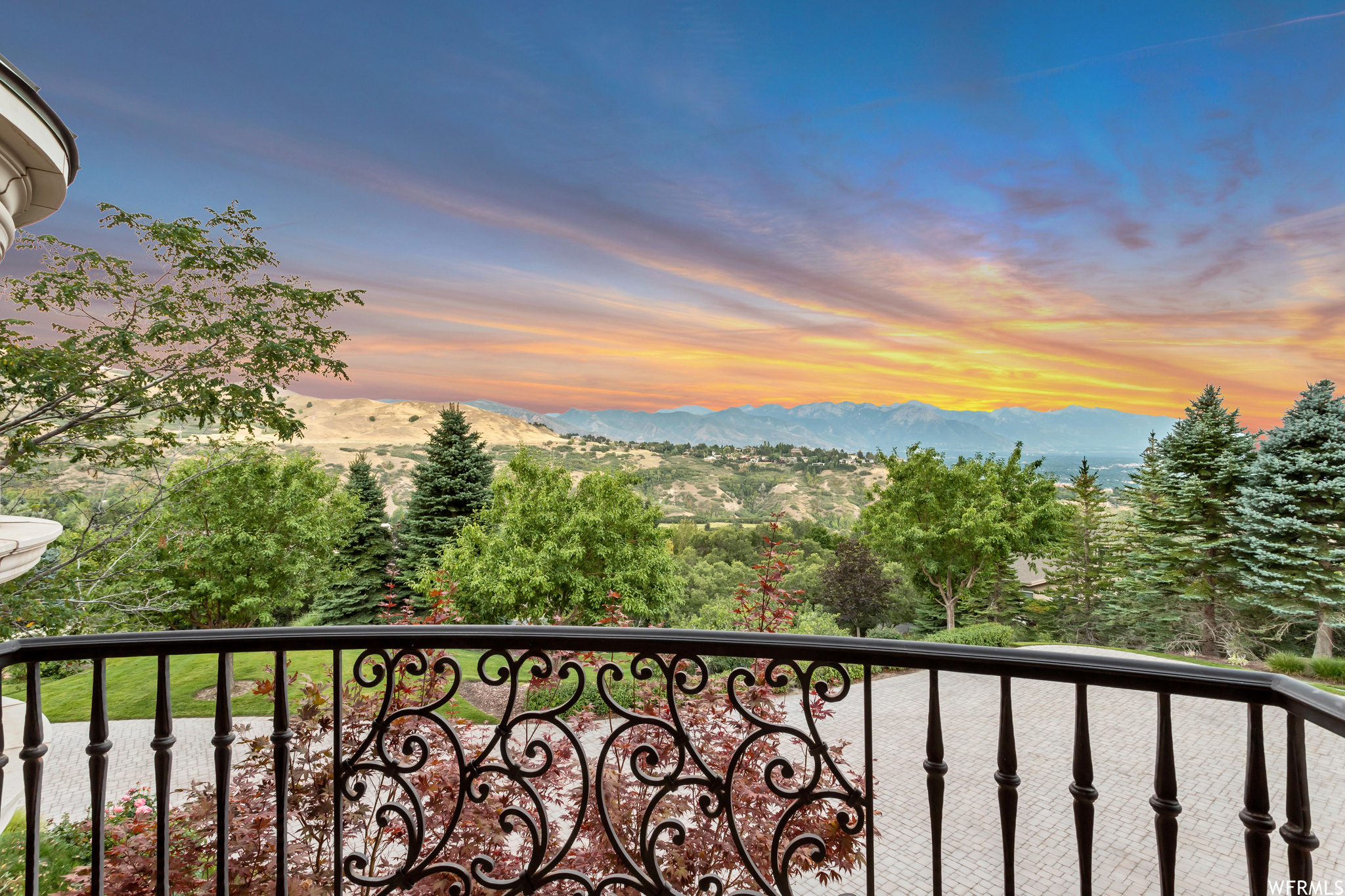 NORTH COVE ESTATES - Residential