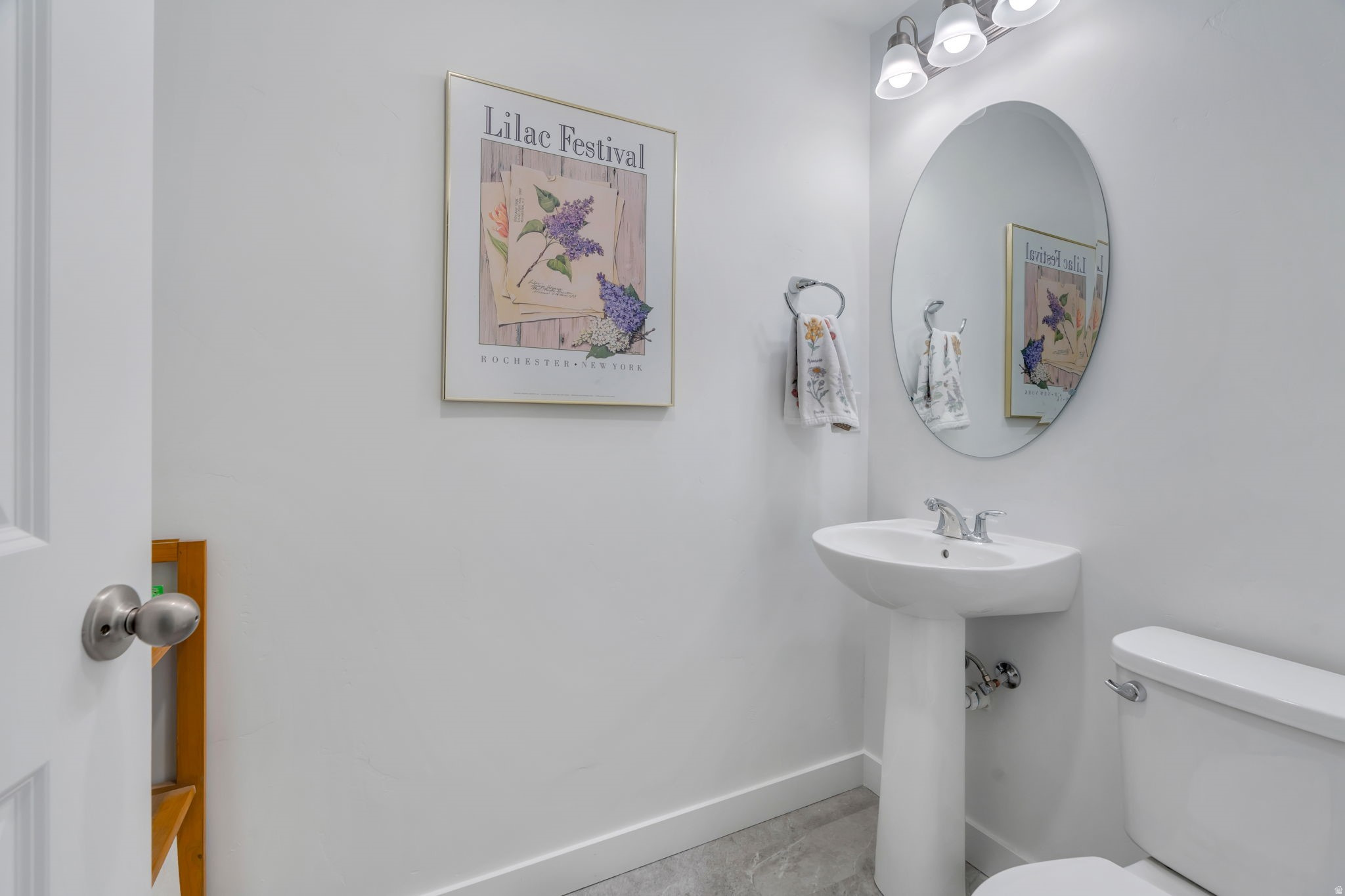 DAYBREAK - Residential