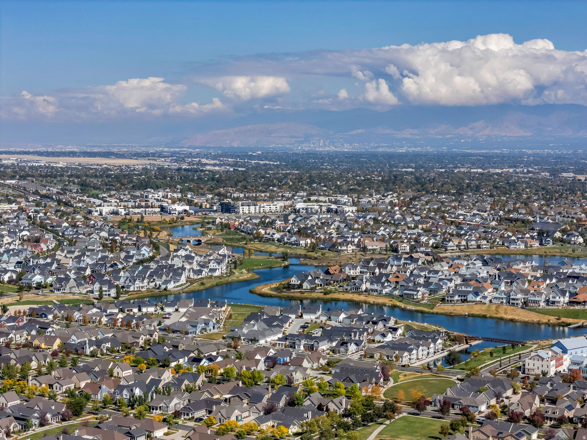 DAYBREAK - Residential