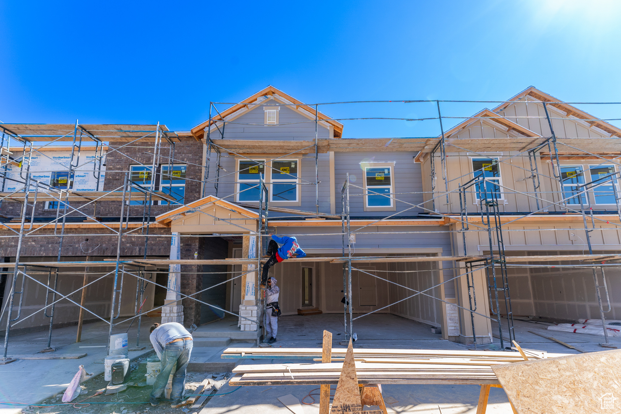 HIGHRIDGE - Residential