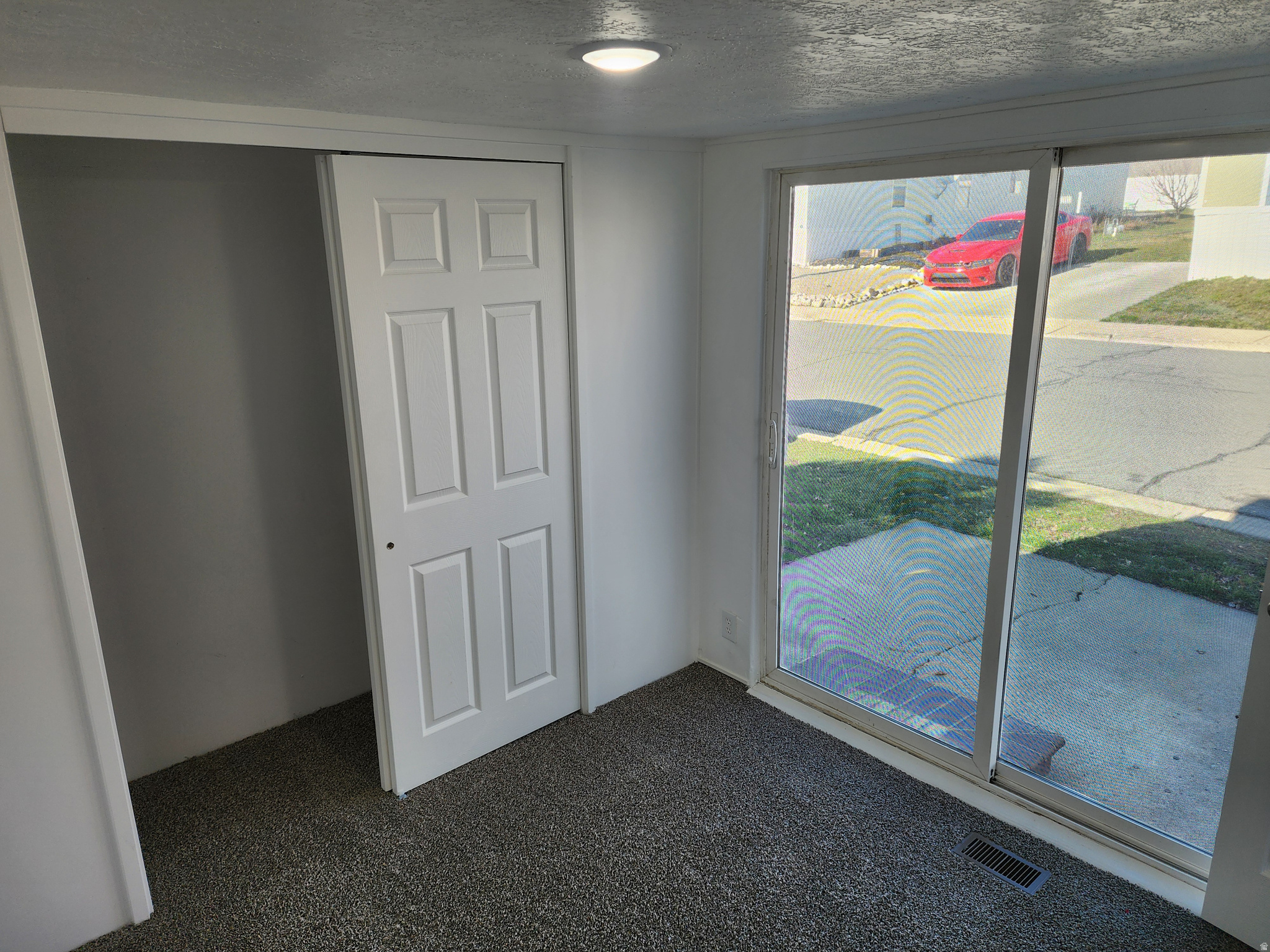 LAKEVIEW ESTATES - Residential