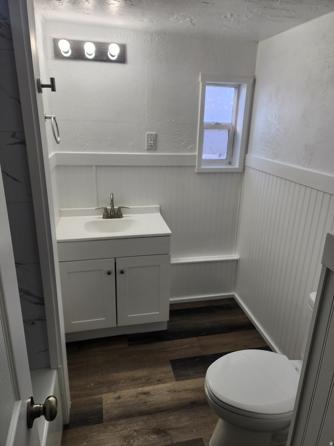 LAKEVIEW ESTATES - Residential