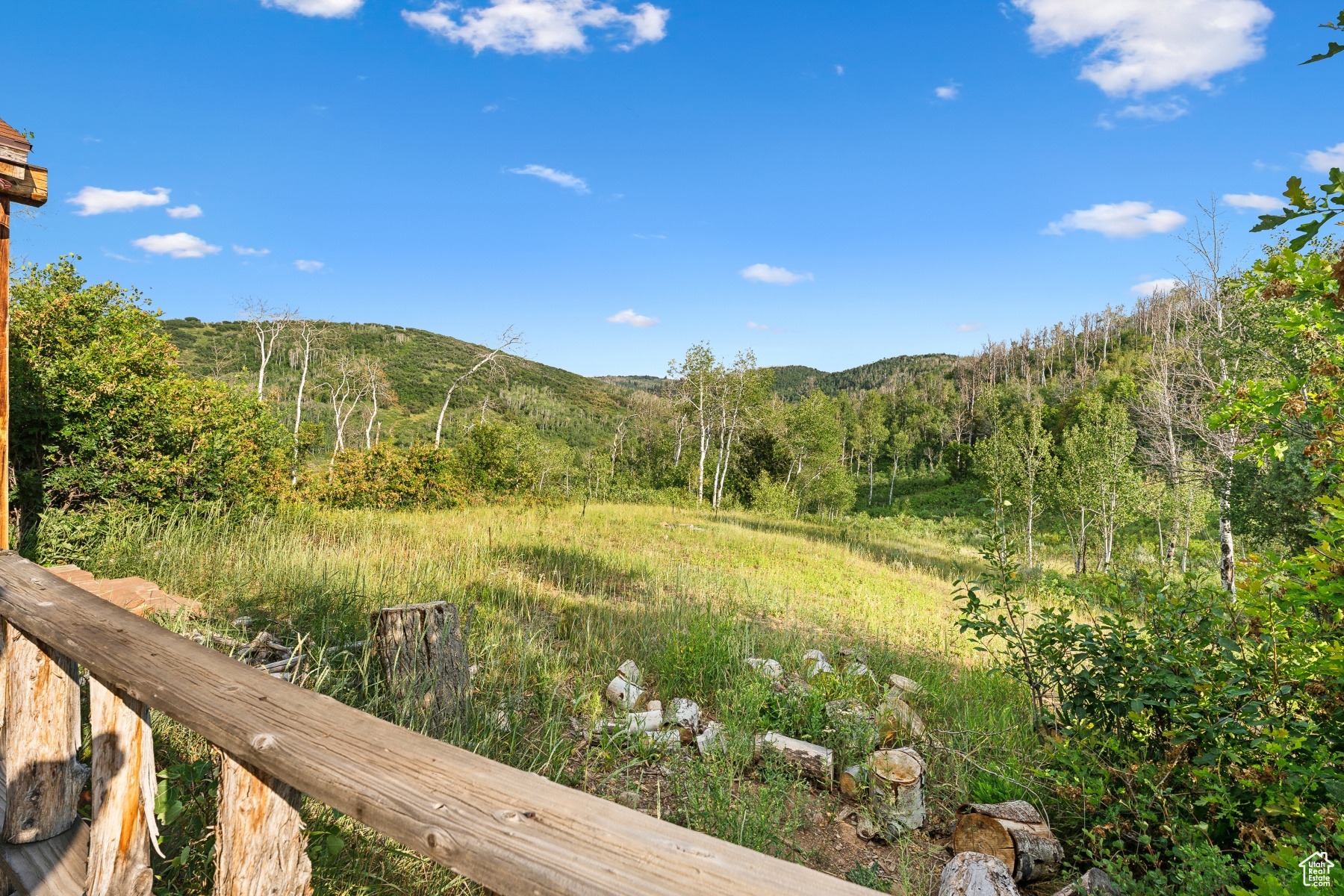 WOODLAND CREST - Land