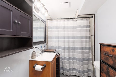 Tiny photo for 550 S 100 E, Payson, UT 84651 (MLS # 2183191)
