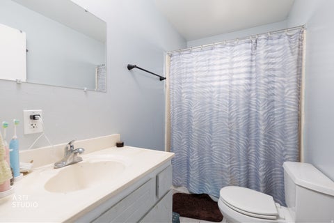 Tiny photo for 550 S 100 E, Payson, UT 84651 (MLS # 2183191)