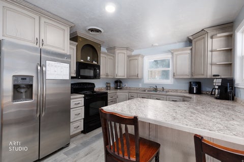 Tiny photo for 550 S 100 E, Payson, UT 84651 (MLS # 2183191)