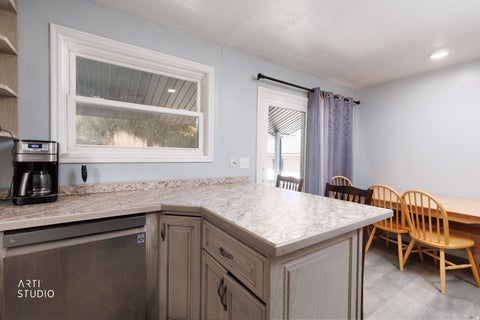 Tiny photo for 550 S 100 E, Payson, UT 84651 (MLS # 2183191)