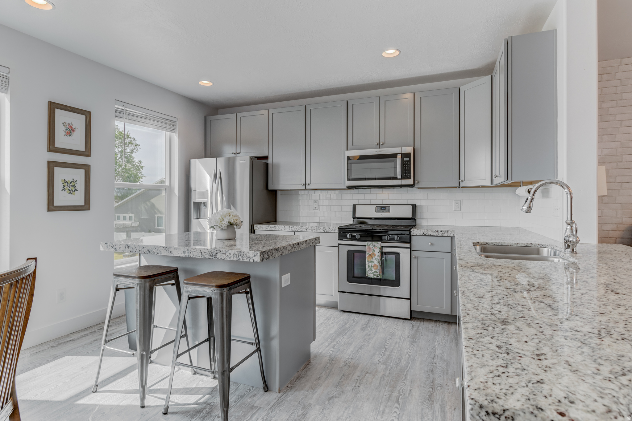 CARDON SQUARE SUBDIV - Residential