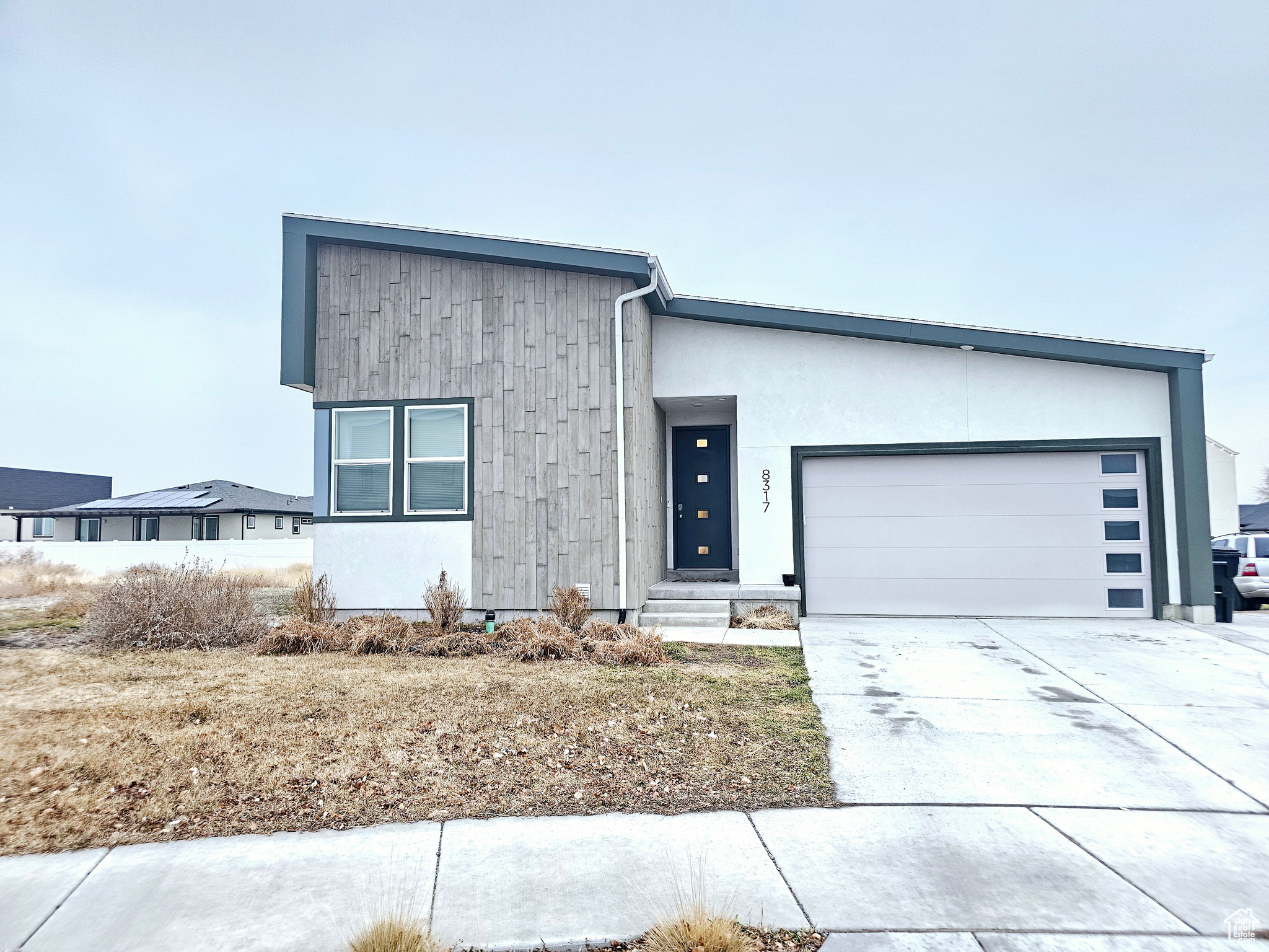 This Wonderful Home in the West Jordan area feature. 6 Bedrooms  4 Full bathrooms and half restroom, 2 Kitchens, 2 Laundry mats. Location is everything this home is 2mins from Jordan Landing Shopping center. Also next to Parks, School and 5min from Bangerter Highway. and more.