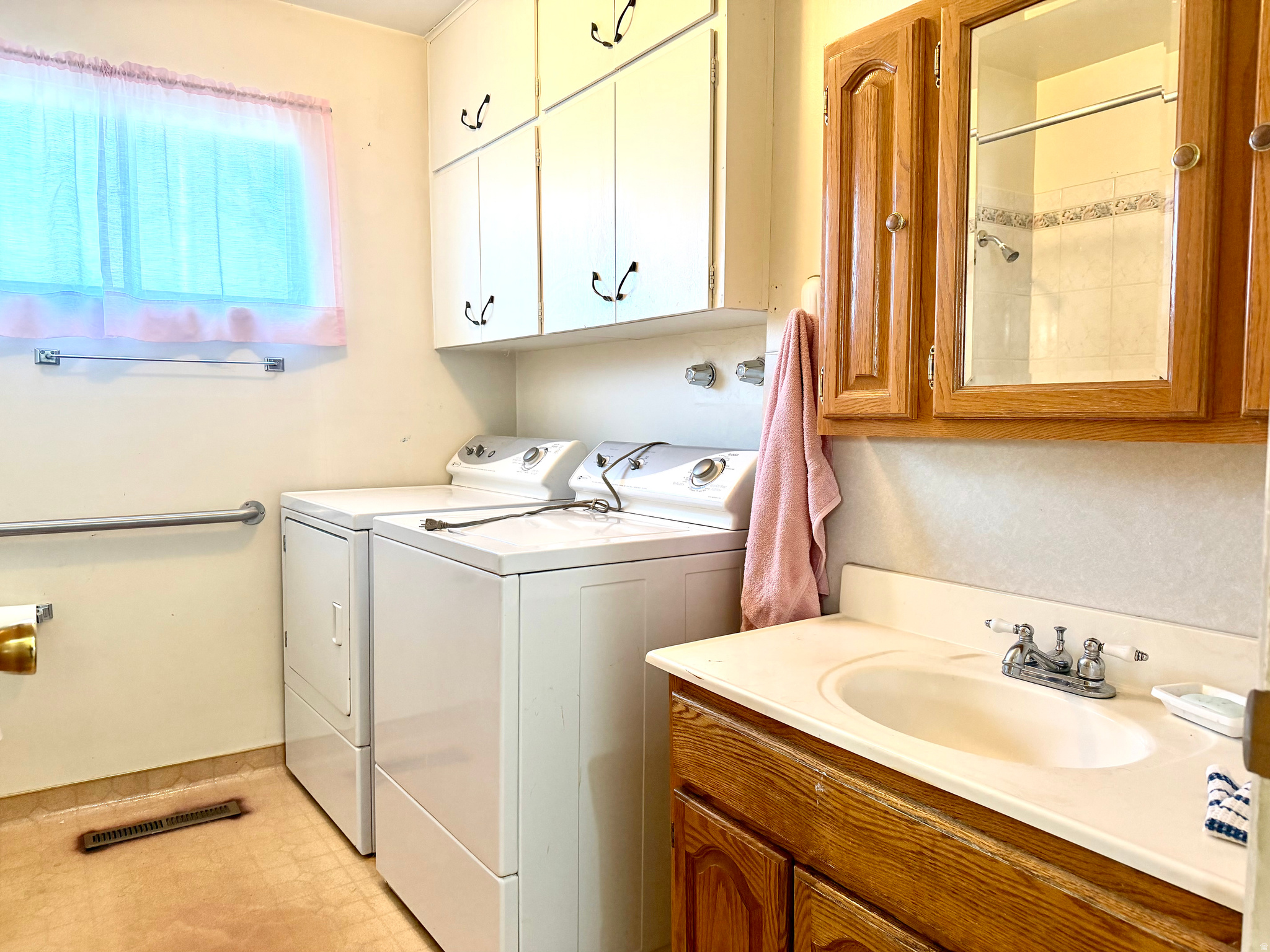 MEADOW PARK SUBD - Residential