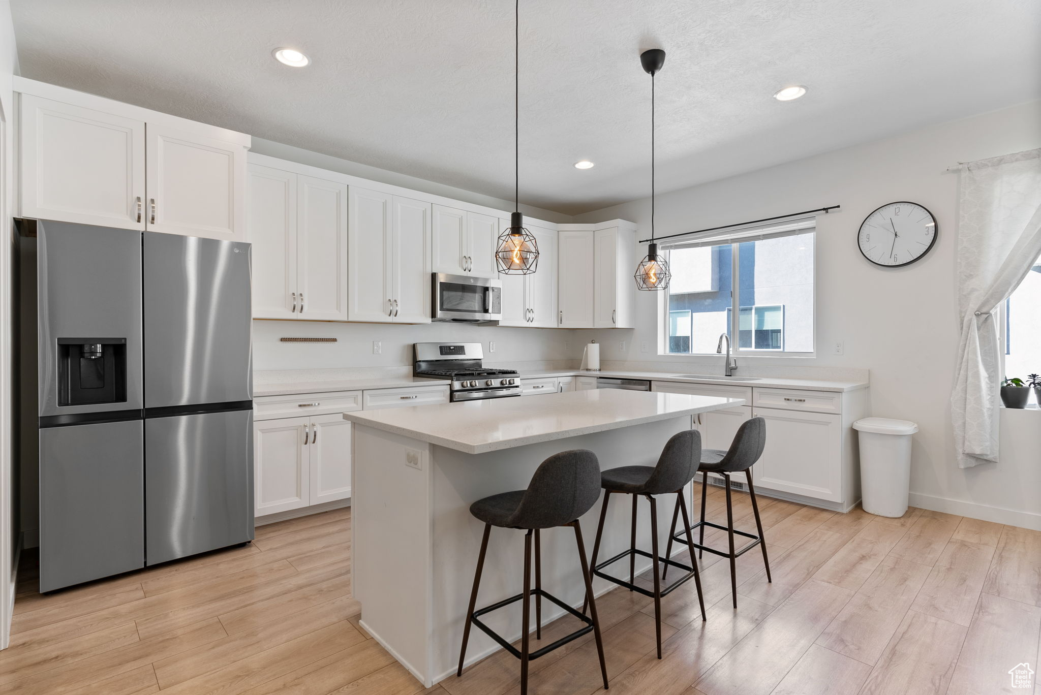 DAY RANCH TOWNS - Residential