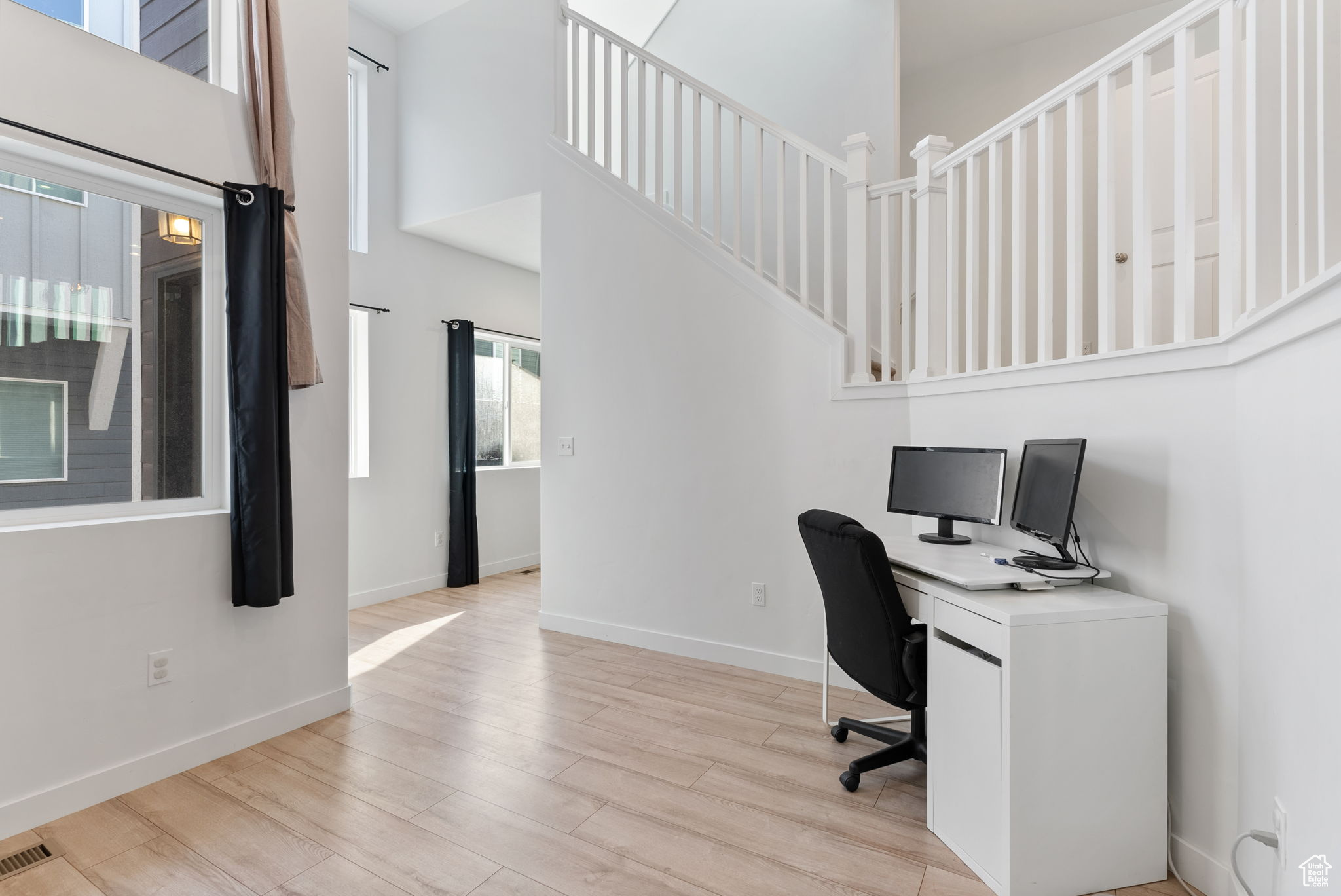 DAY RANCH TOWNS - Residential