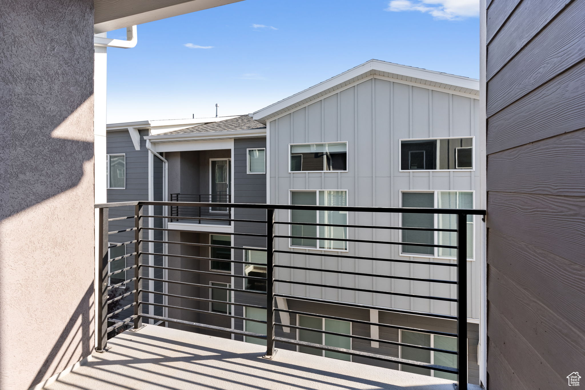 DAY RANCH TOWNS - Residential