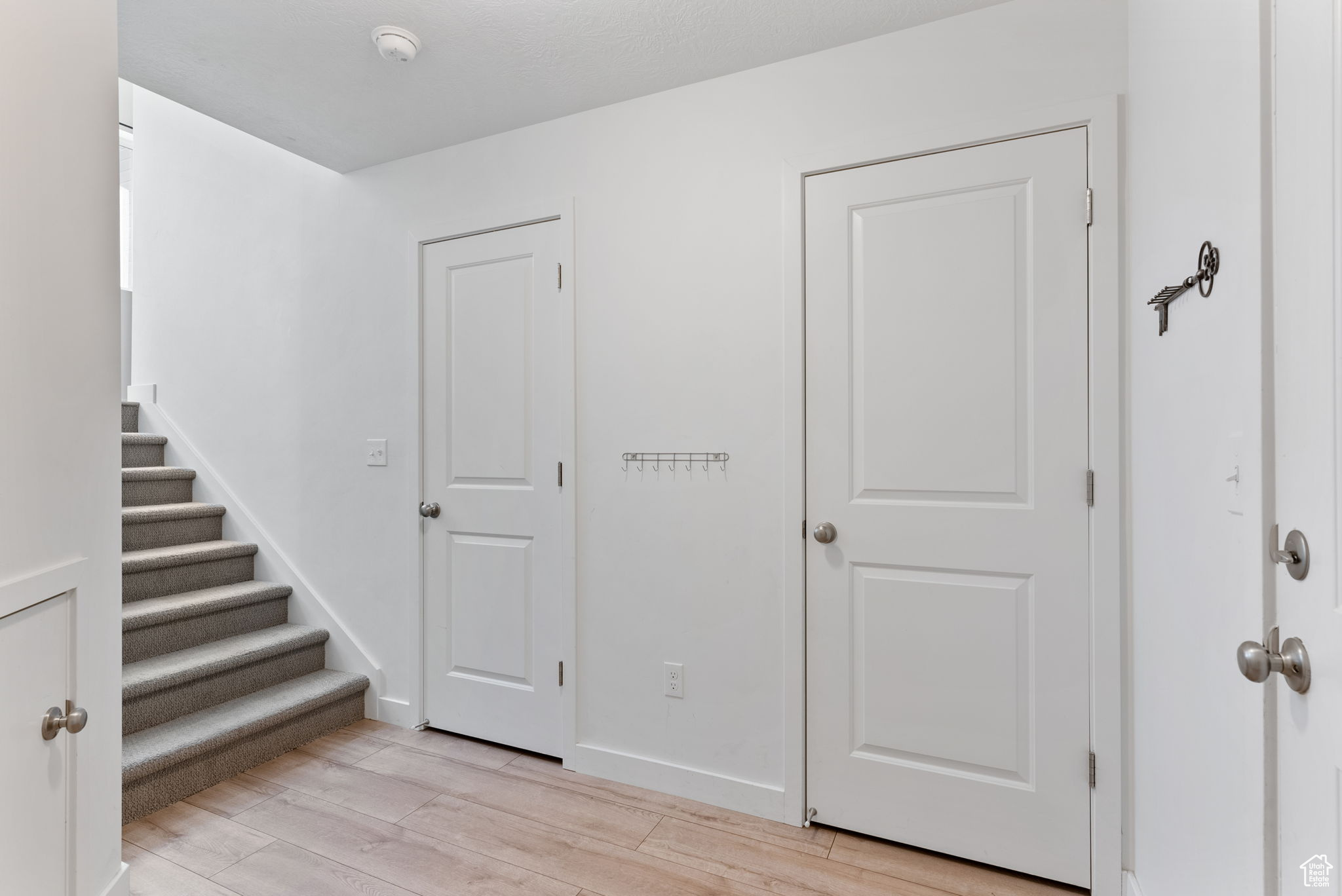 DAY RANCH TOWNS - Residential