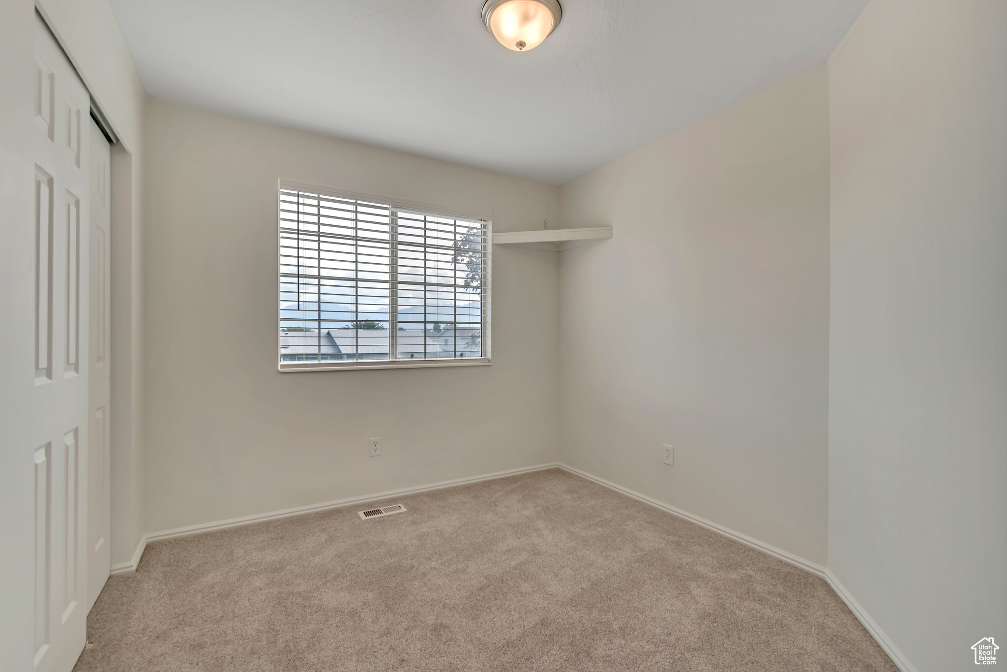 OQUIRRH SHADOWS - Residential