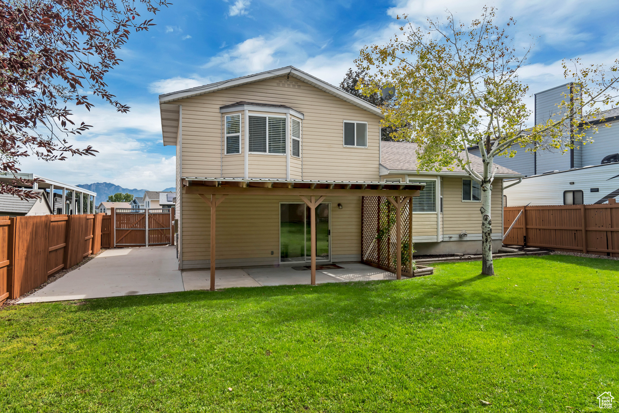 OQUIRRH SHADOWS - Residential