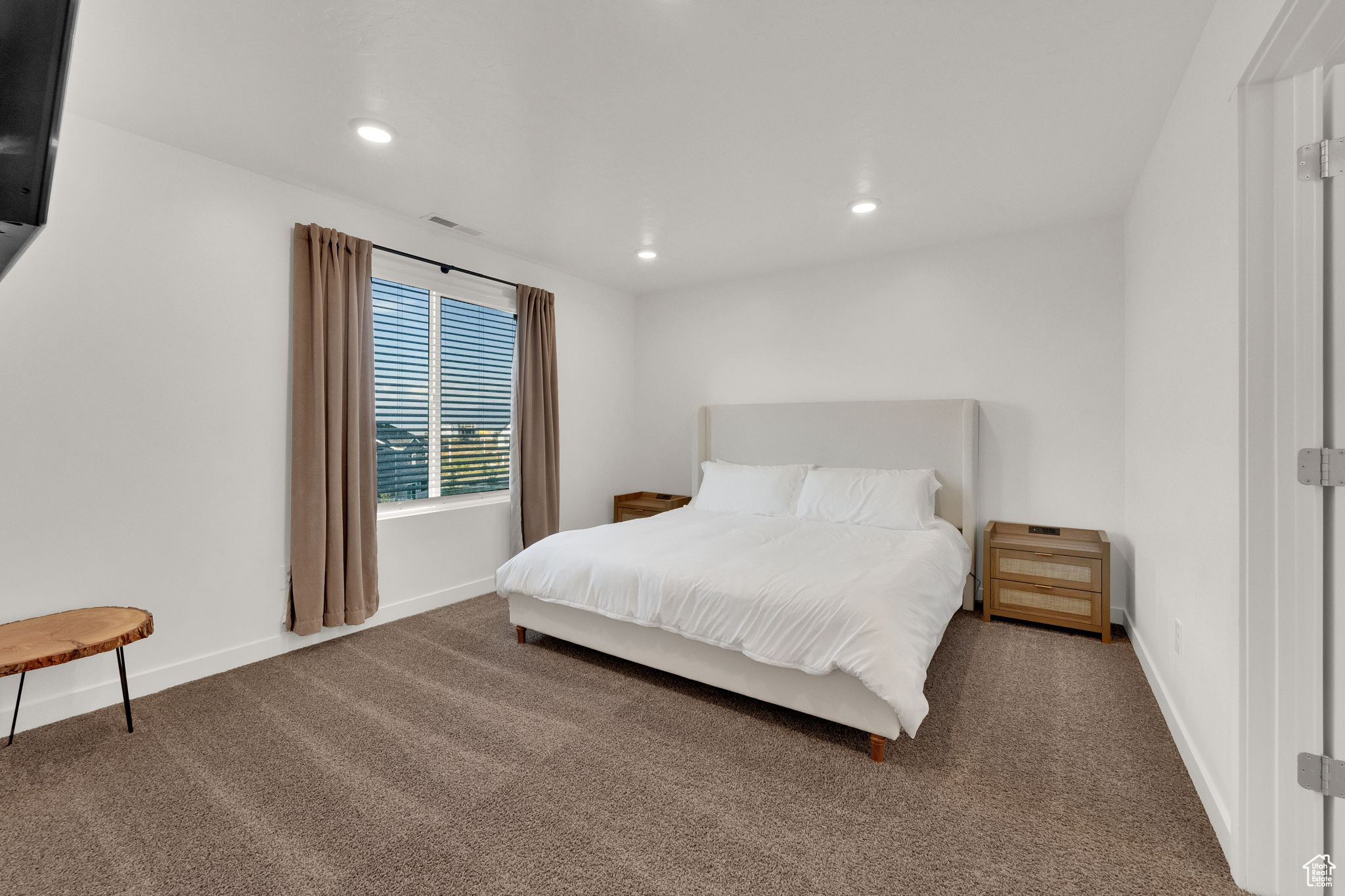 FOOTHILL VILLAGE - Residential