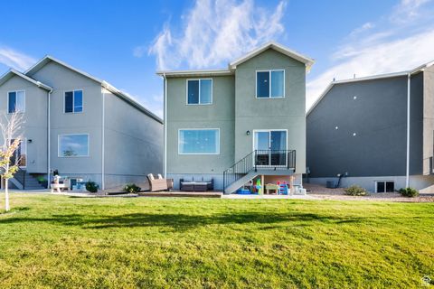 Tiny photo for 822 S HORIZON LOOP #513, Santaquin, UT 84655 (MLS # 2112933)