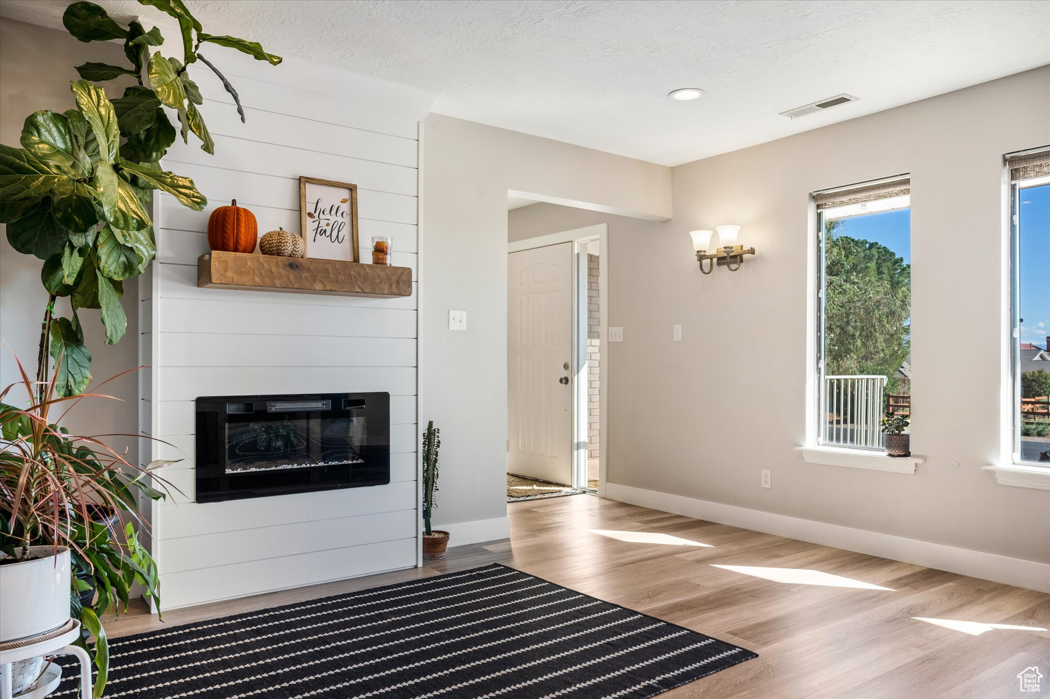 PADRE CANYON EST UNIT 1-2 - Residential