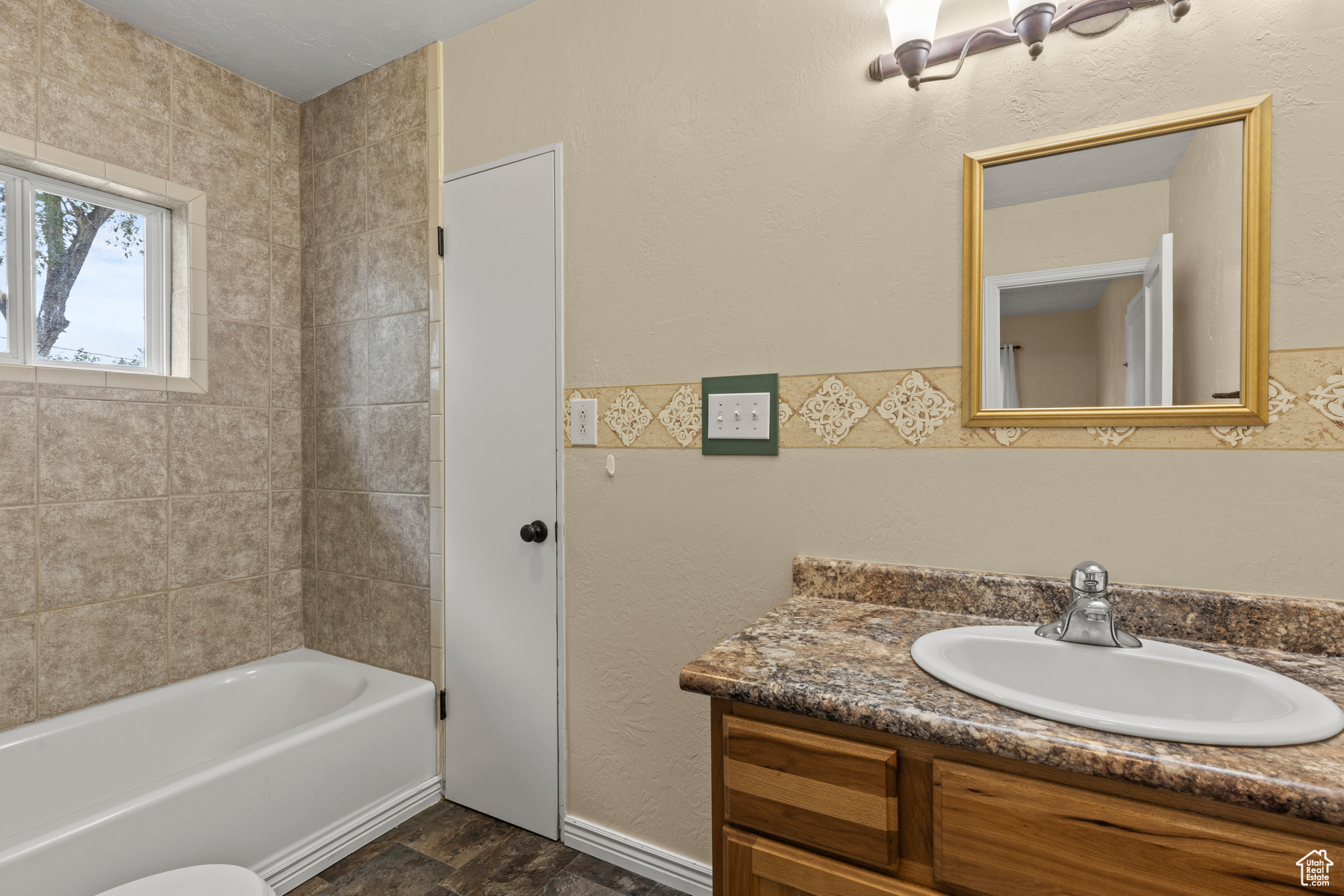 385 N 400, Logan, Utah image 11