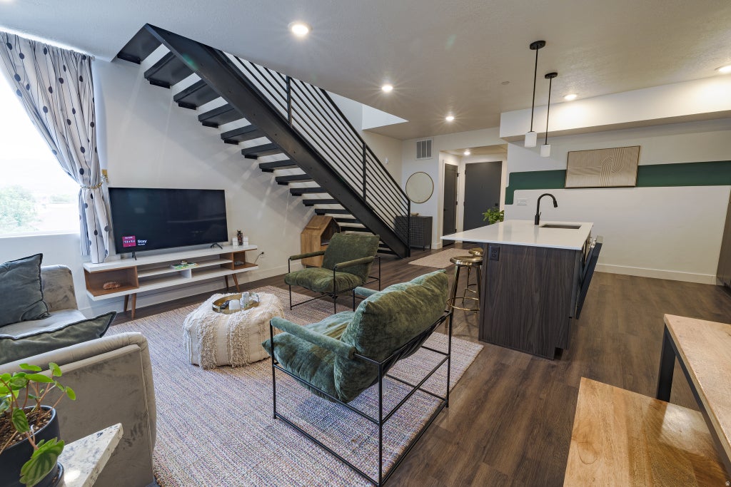 Photo of 933 S WASHINGTON ST. #307 ST S, Salt Lake City, UT 84101 (MLS # 2180401)
