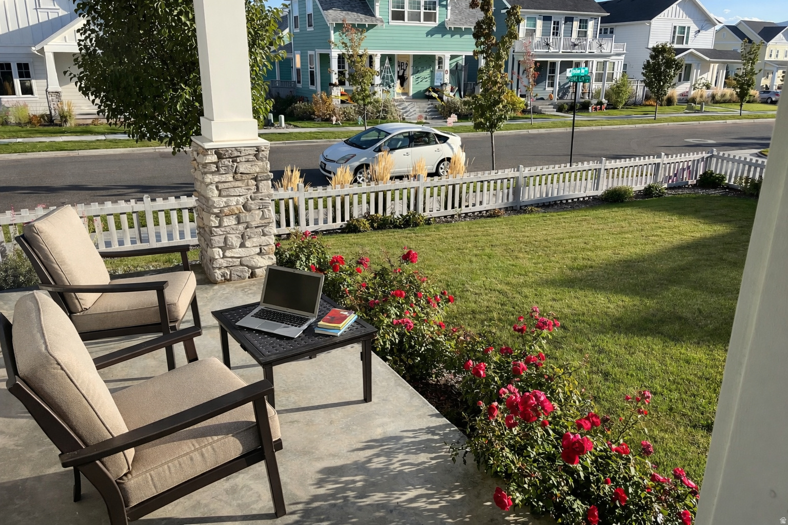 DAYBREAK - Residential