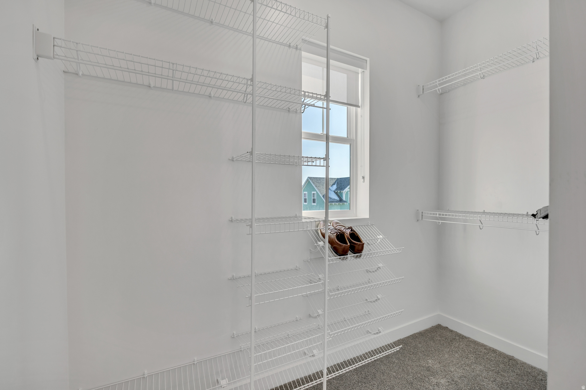 DAYBREAK - Residential