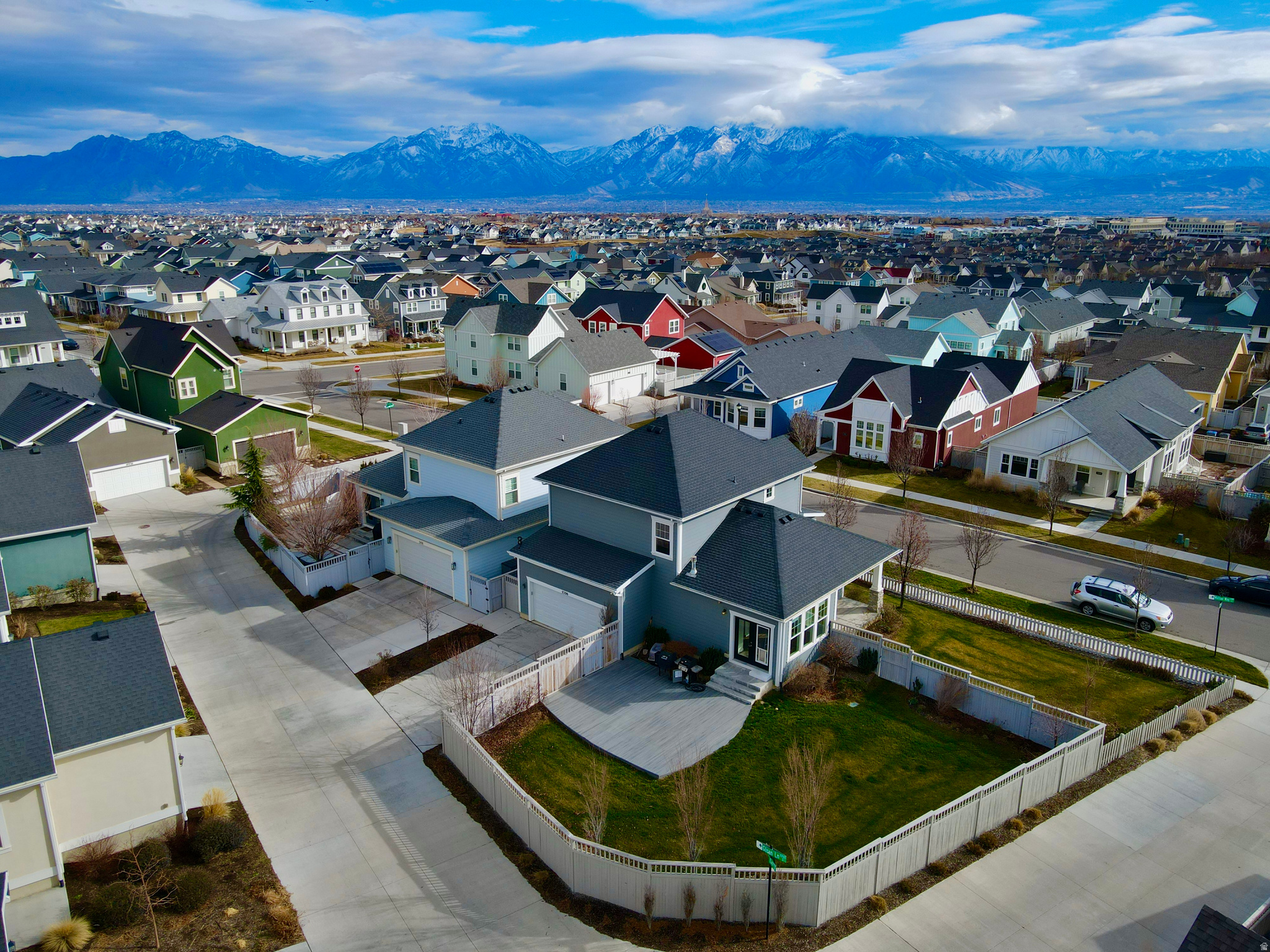 DAYBREAK - Residential