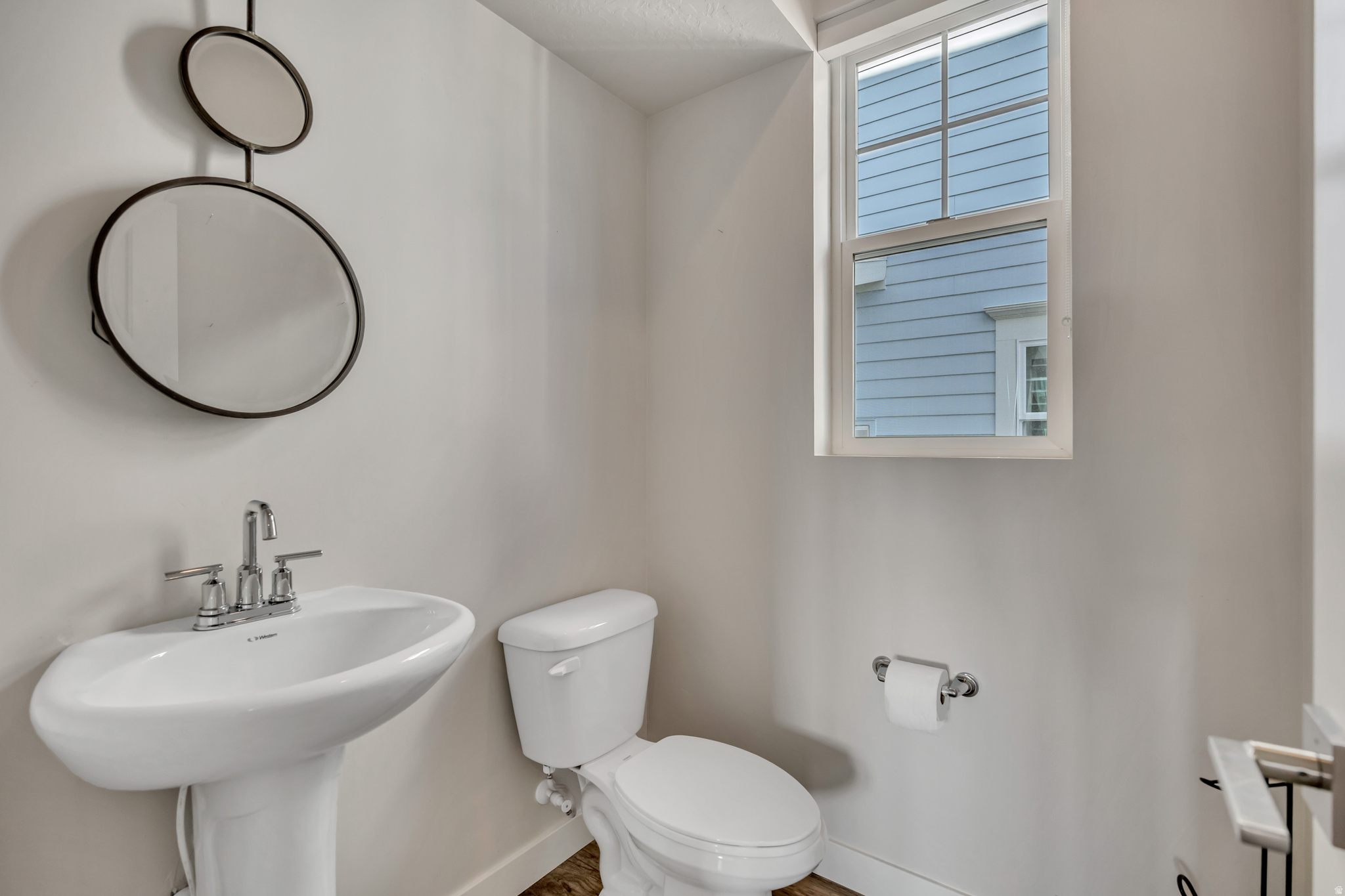 DAYBREAK - Residential