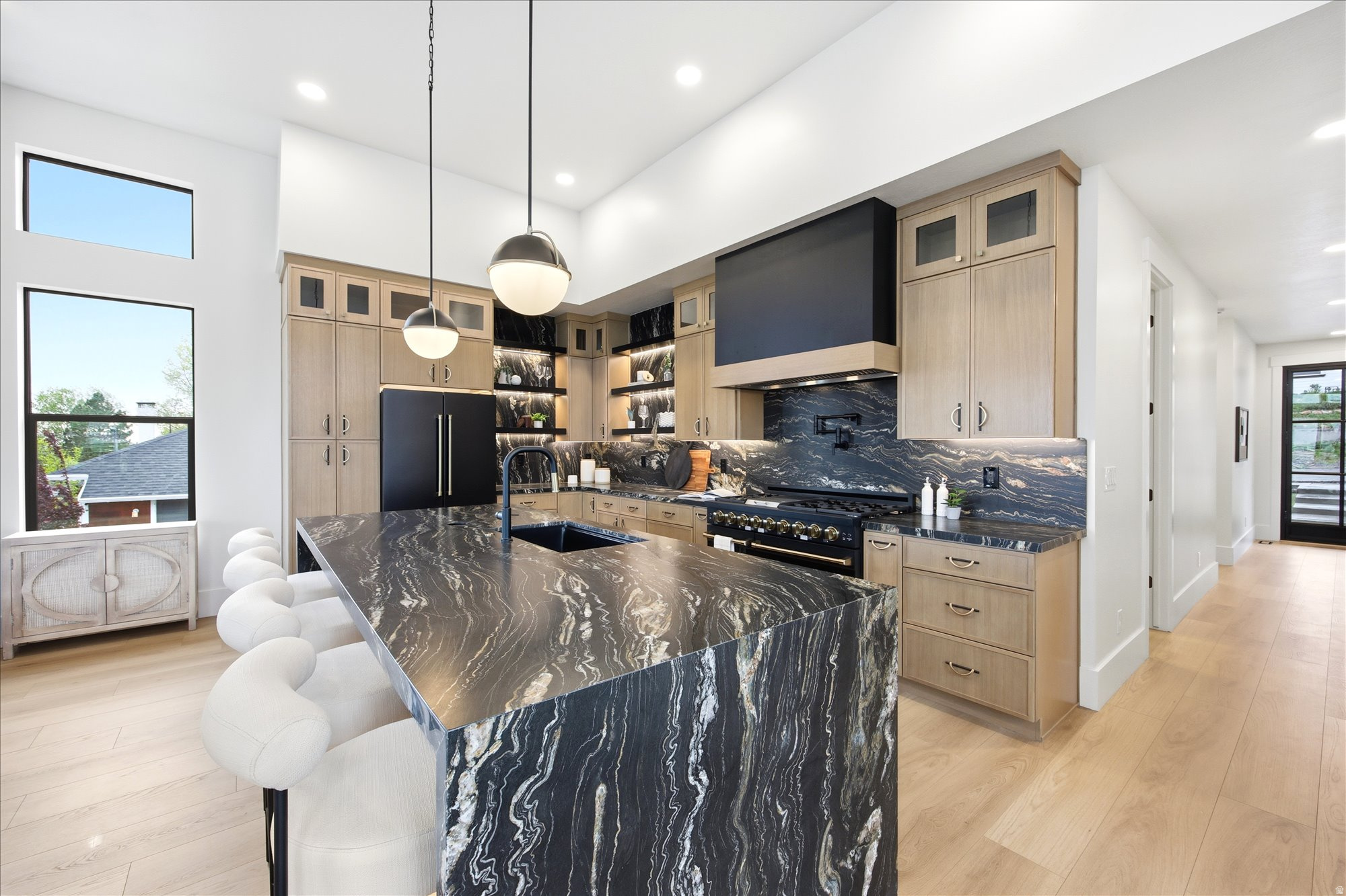 GRAND VIEW SUB - Residential