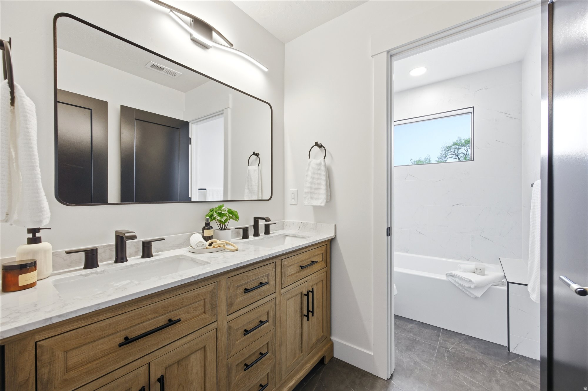 GRAND VIEW SUB - Residential