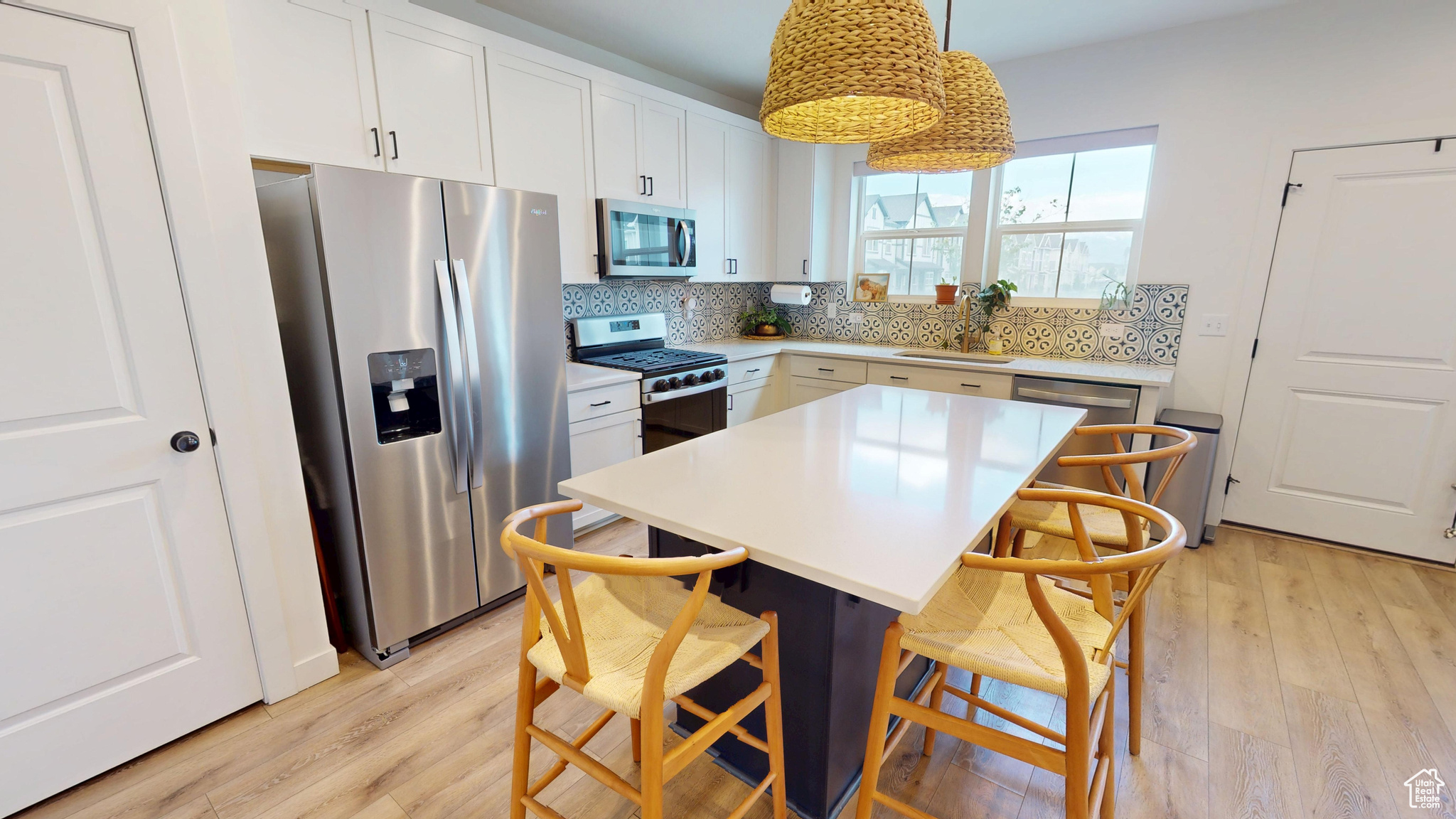 9367 N Vernham Way, Eagle Mountain, Utah image 4
