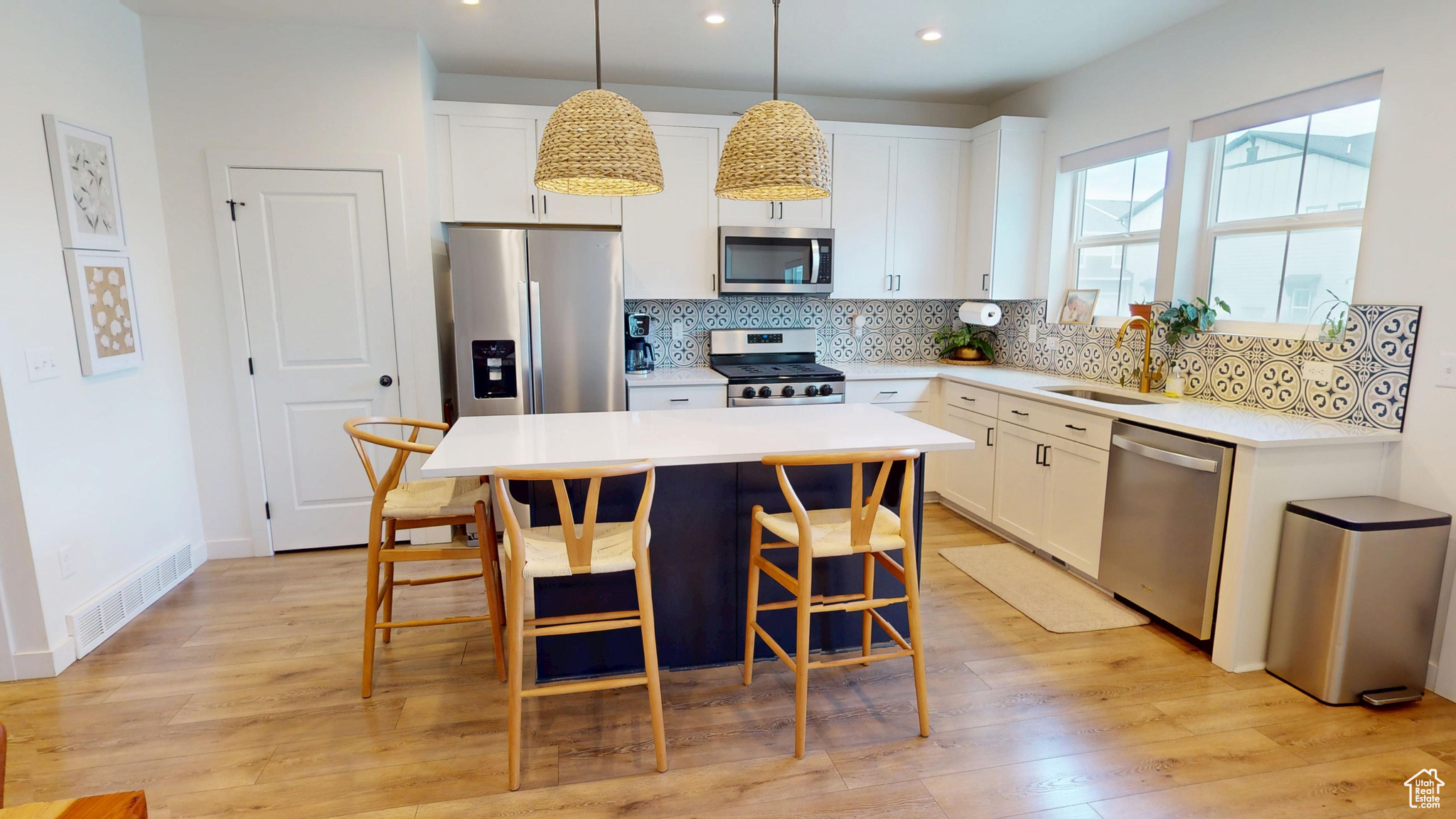 9367 N Vernham Way, Eagle Mountain, Utah image 3