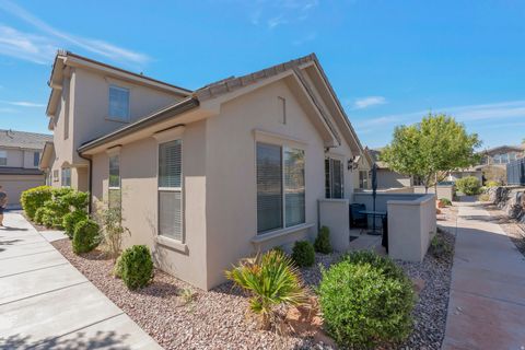 Tiny photo for 1907 E HOLIDAY LN, Washington, UT 84780 (MLS # 2120917)